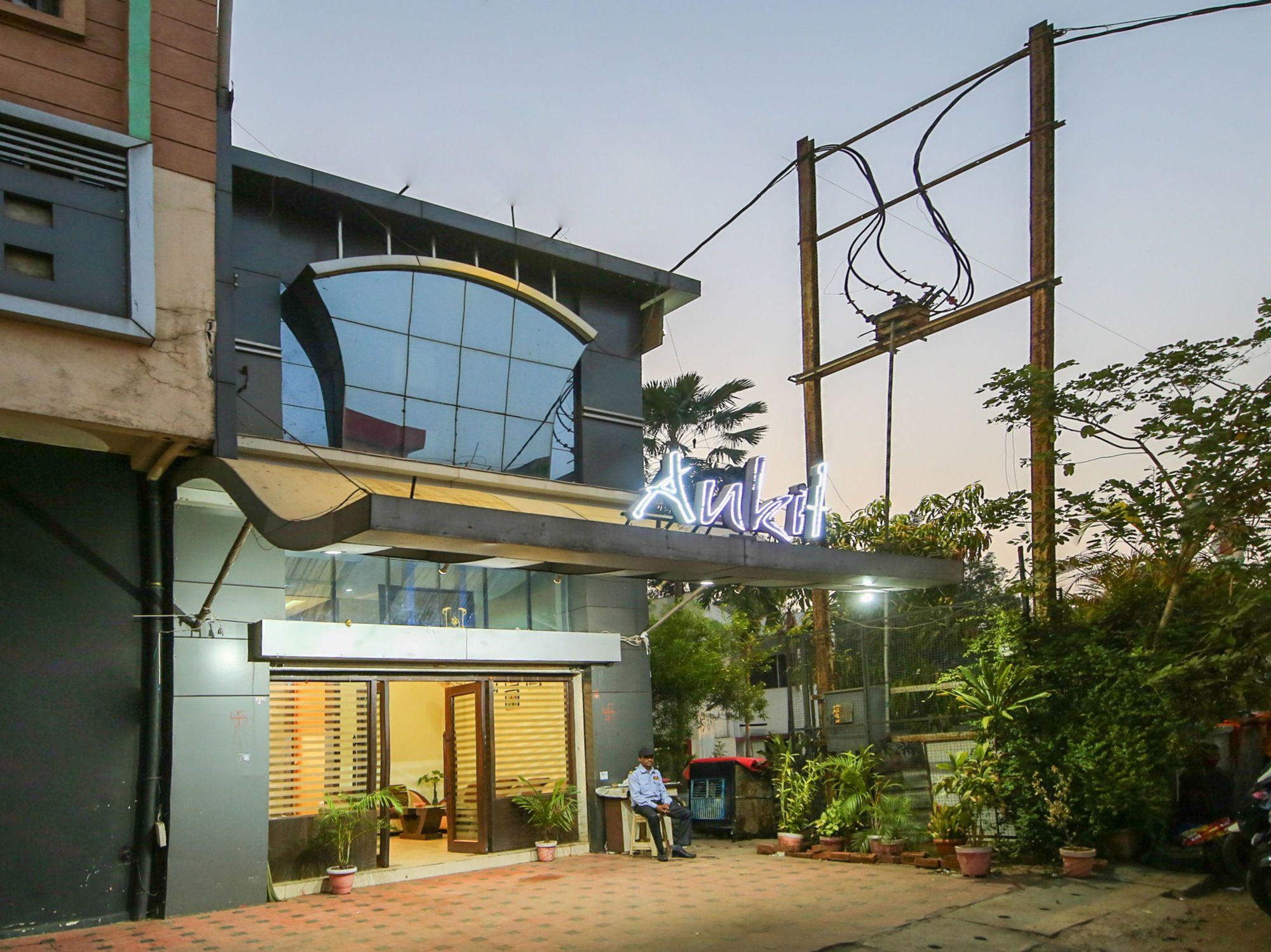 Oyo 15144 Hotel Ankit Jabalpur Exterior photo